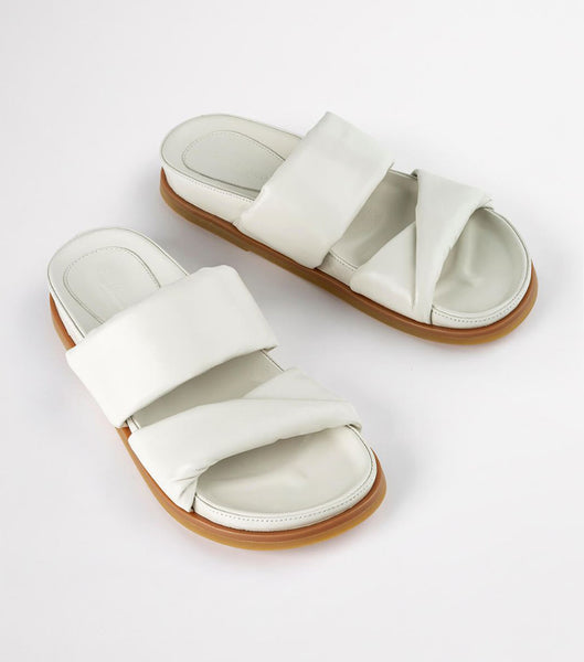 Sandalias Planas Tony Bianco Henry Dove Nappa 3.5cm Blancas | FARUI35124
