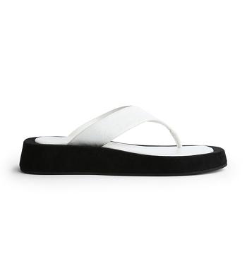 Sandalias Planas Tony Bianco Ives Milk Capretto 3.5cm Blancas | ARQAV16395